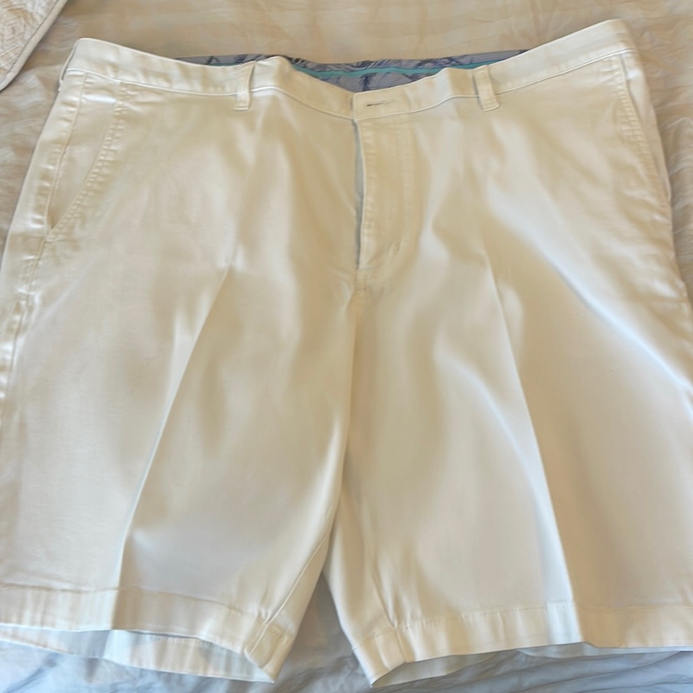Tommy Bahama Mens Stretch Shorts